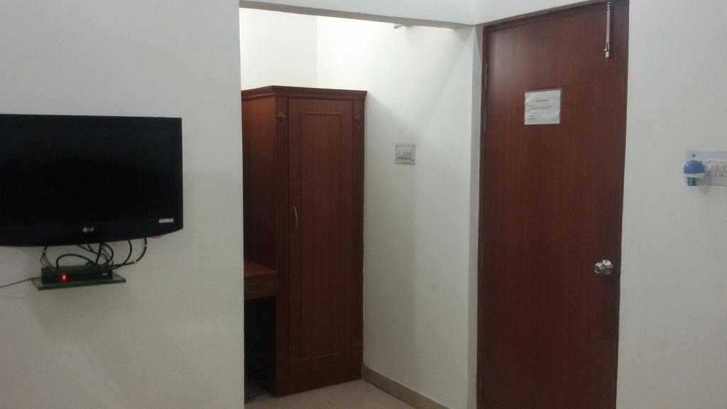 Hotel Sunrise Inn Lucknow Luaran gambar
