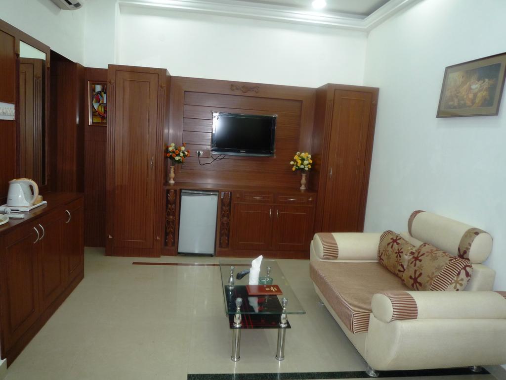 Hotel Sunrise Inn Lucknow Luaran gambar